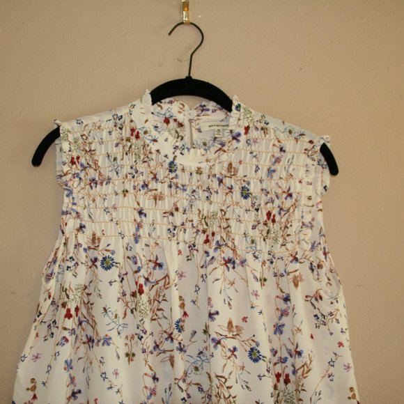 Max Studio size M spocked Floral sleeveless top - Picture 2 of 5